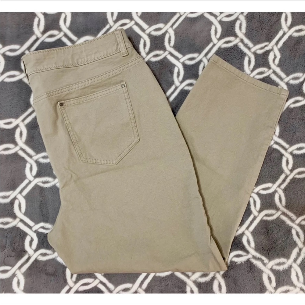 CHICOS So Slimming Stretch Skinny Ankle Pants